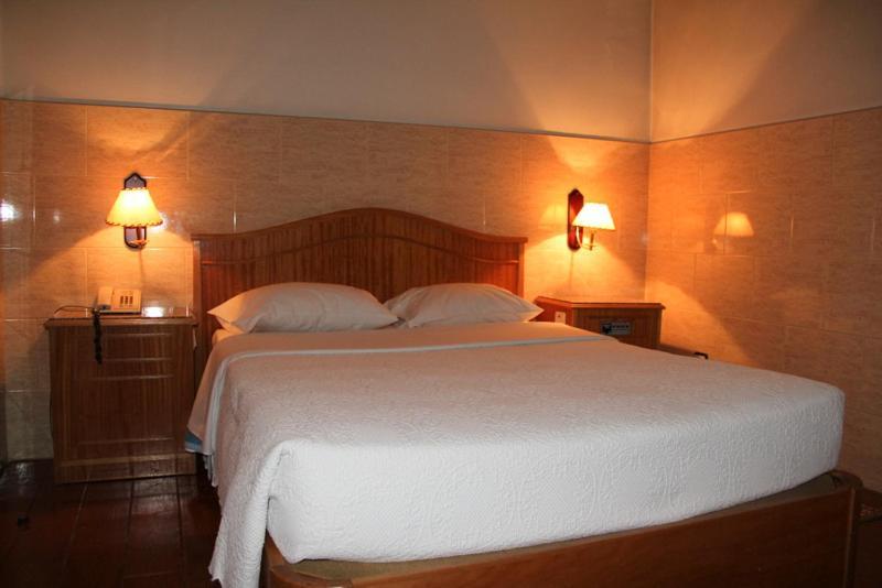 Portucalense Bed and Breakfast Πόρτο Δωμάτιο φωτογραφία